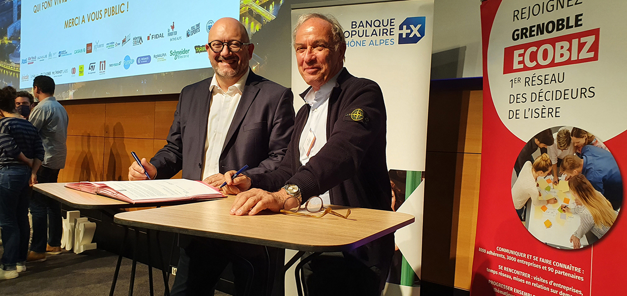 Signature partenariat BPAURA et CCI